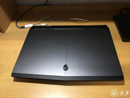 alienware17前面那一款是R几？alienware17是什么版本-图2