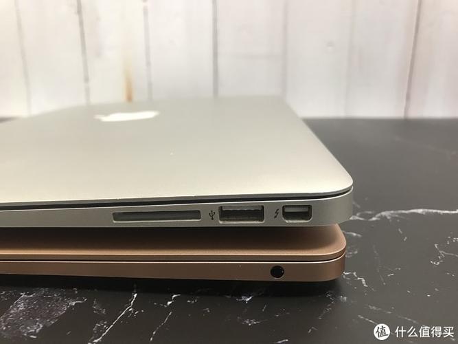 新macbook充电是磁吸的吗？macbook是什么电源接口类型-图3