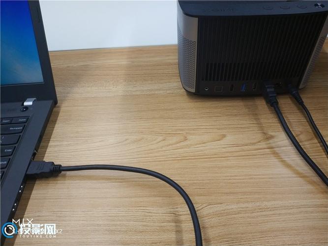 sonyxga投影仪怎么连接笔记本电脑？索尼p系笔记本-图3