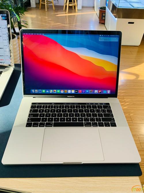 苹果MacBookPro1.1笔记本电脑15.4寸的是哪一年生产的？美国笔记本市场占有率-图2